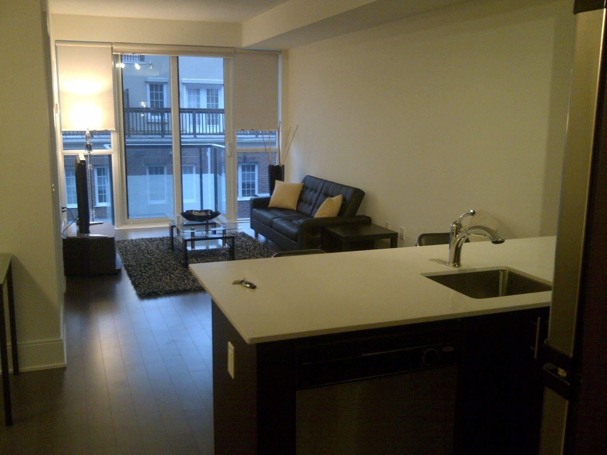Life Suites Luxury Downtown Condos Toronto Zewnętrze zdjęcie