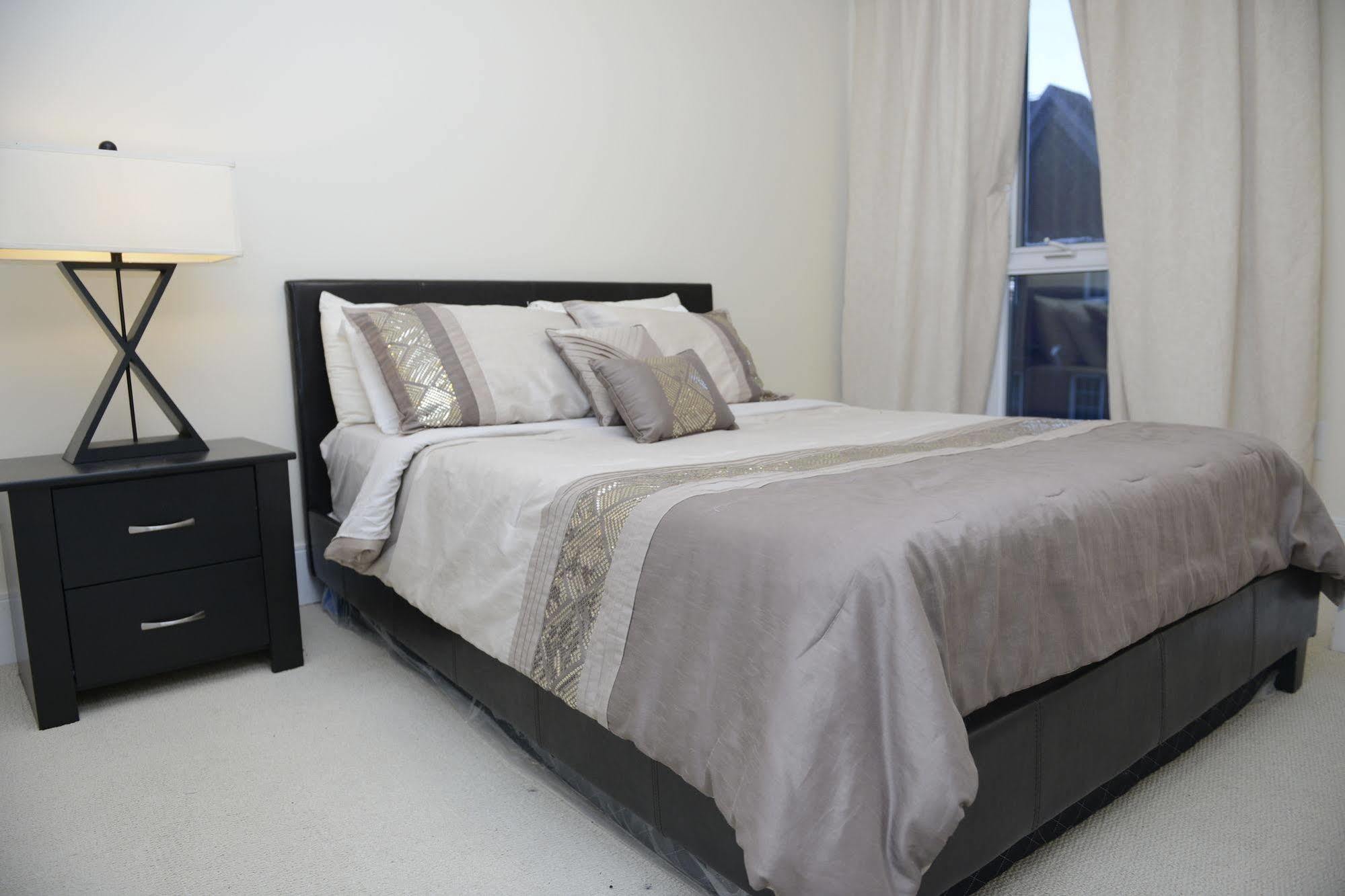 Life Suites Luxury Downtown Condos Toronto Zewnętrze zdjęcie