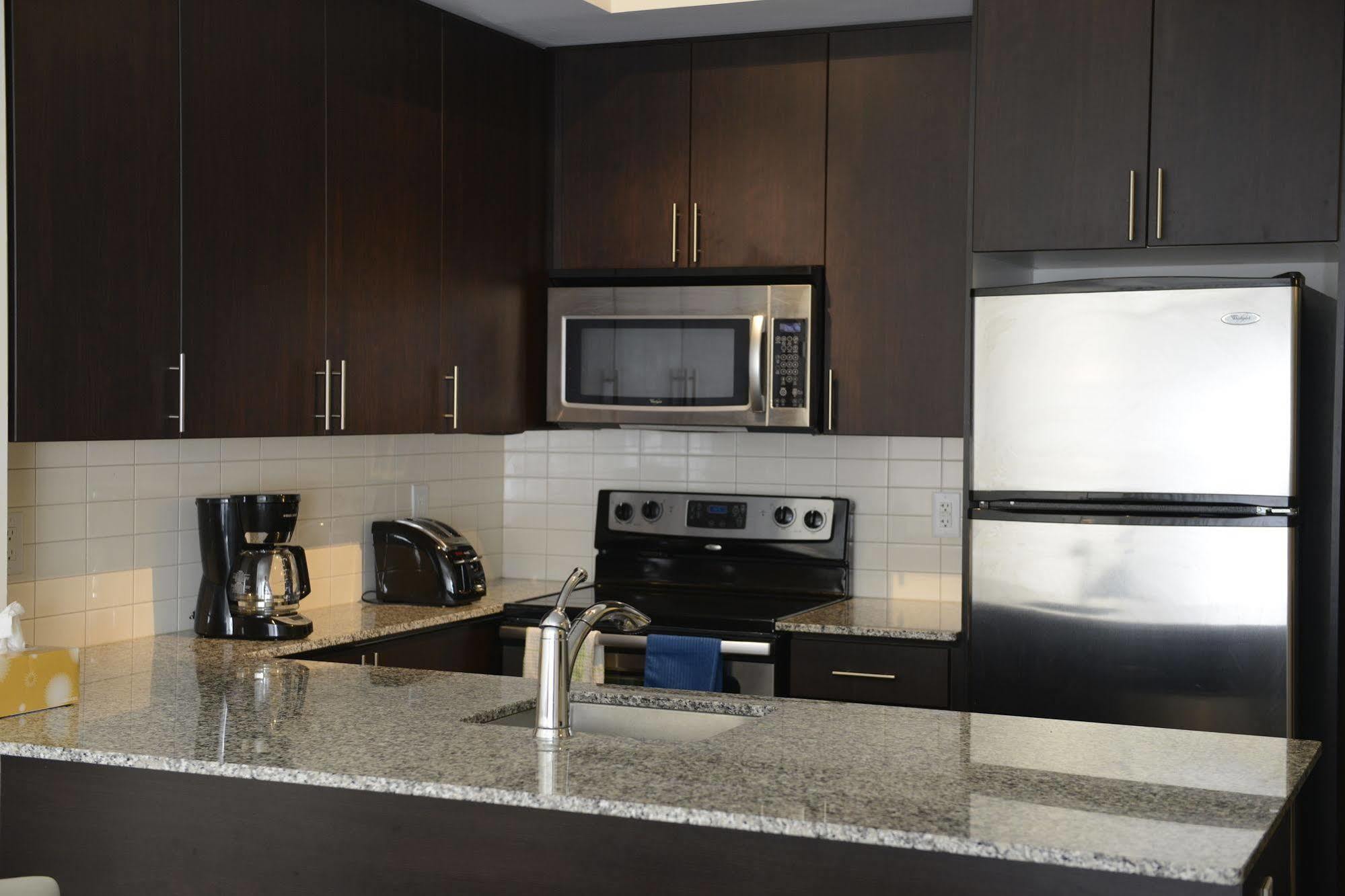 Life Suites Luxury Downtown Condos Toronto Zewnętrze zdjęcie