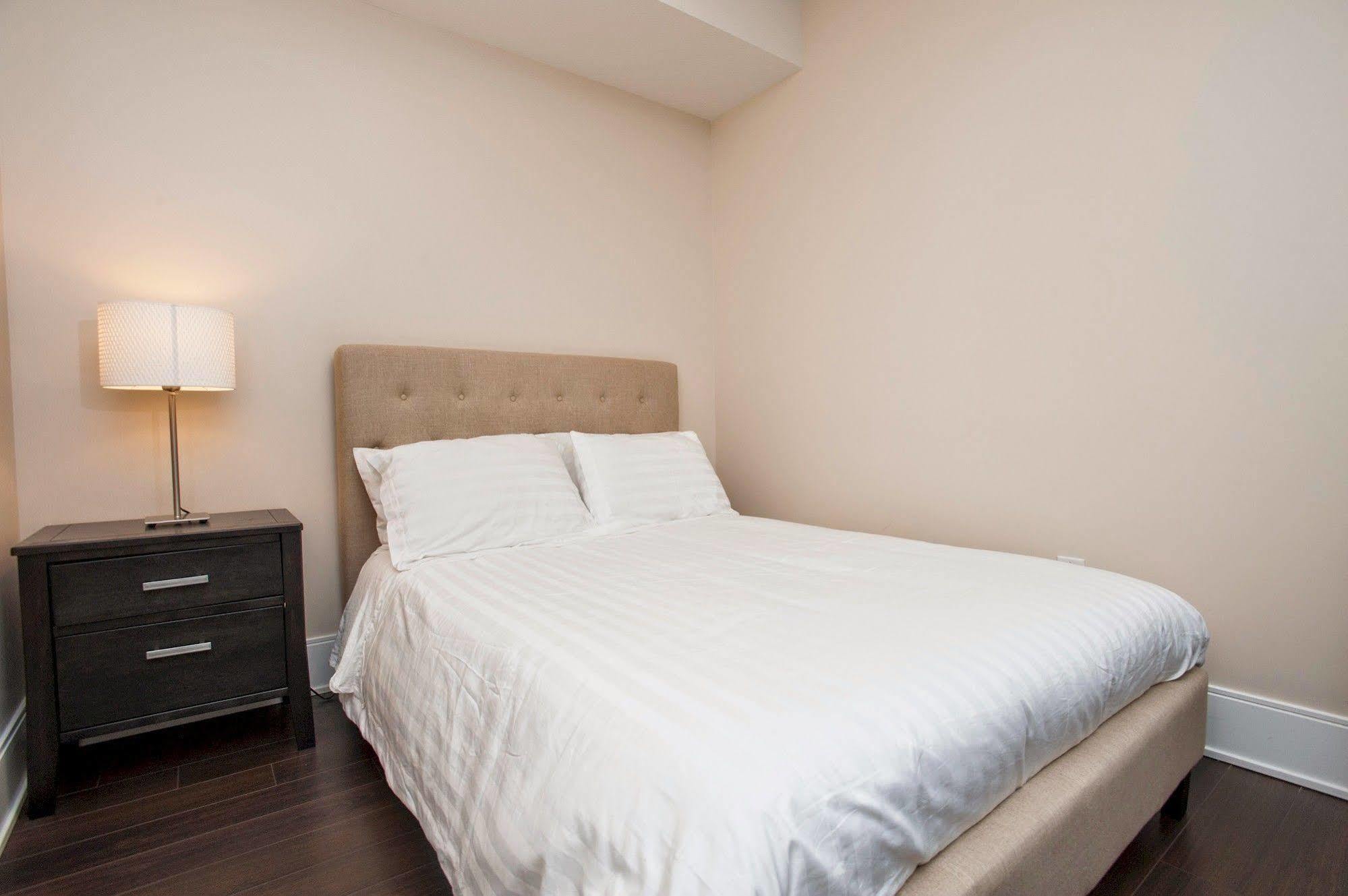 Life Suites Luxury Downtown Condos Toronto Zewnętrze zdjęcie