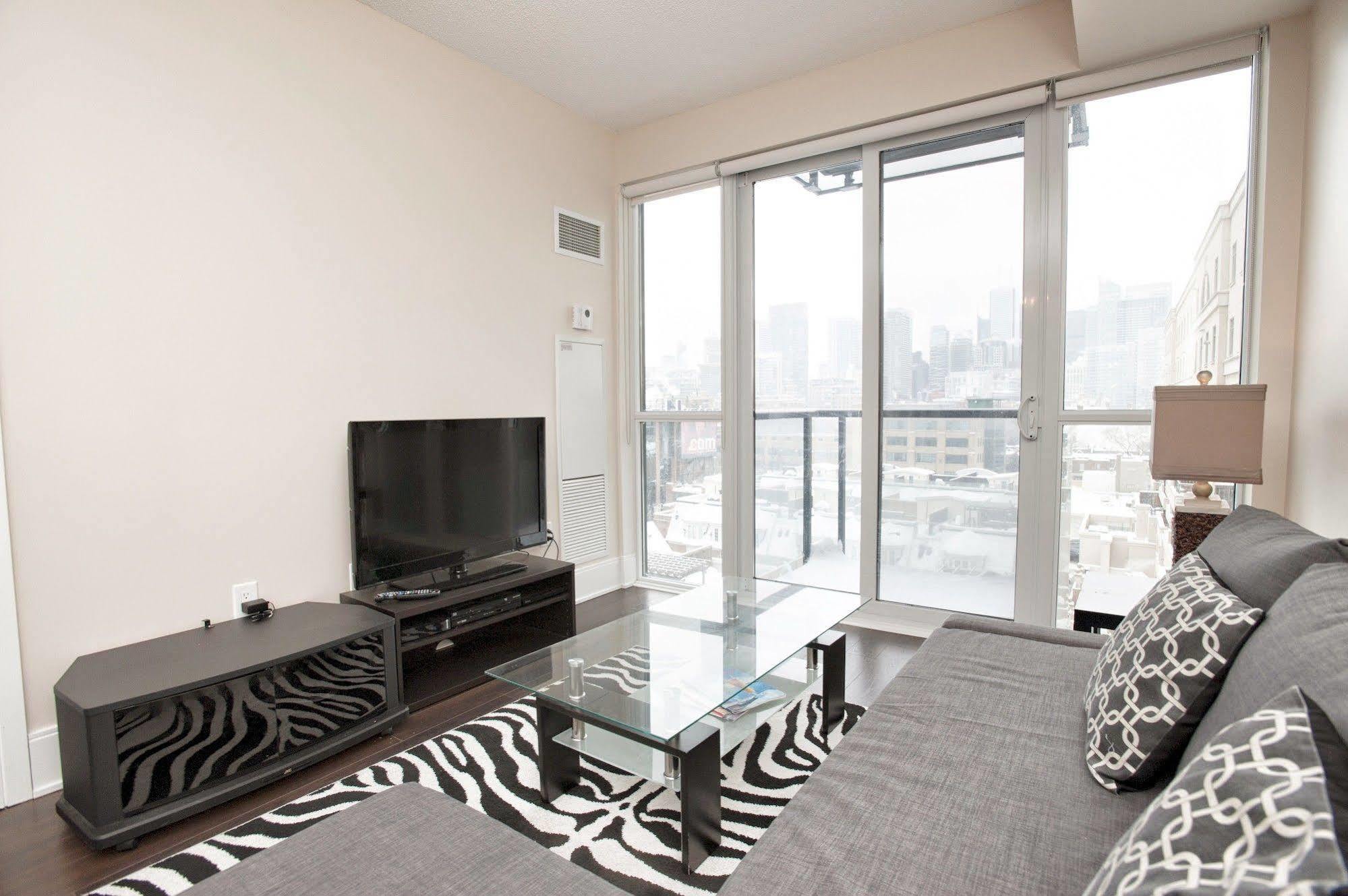 Life Suites Luxury Downtown Condos Toronto Zewnętrze zdjęcie